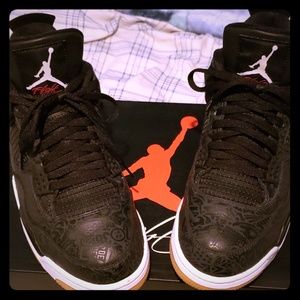 Air Jordan 4 Laser Black
